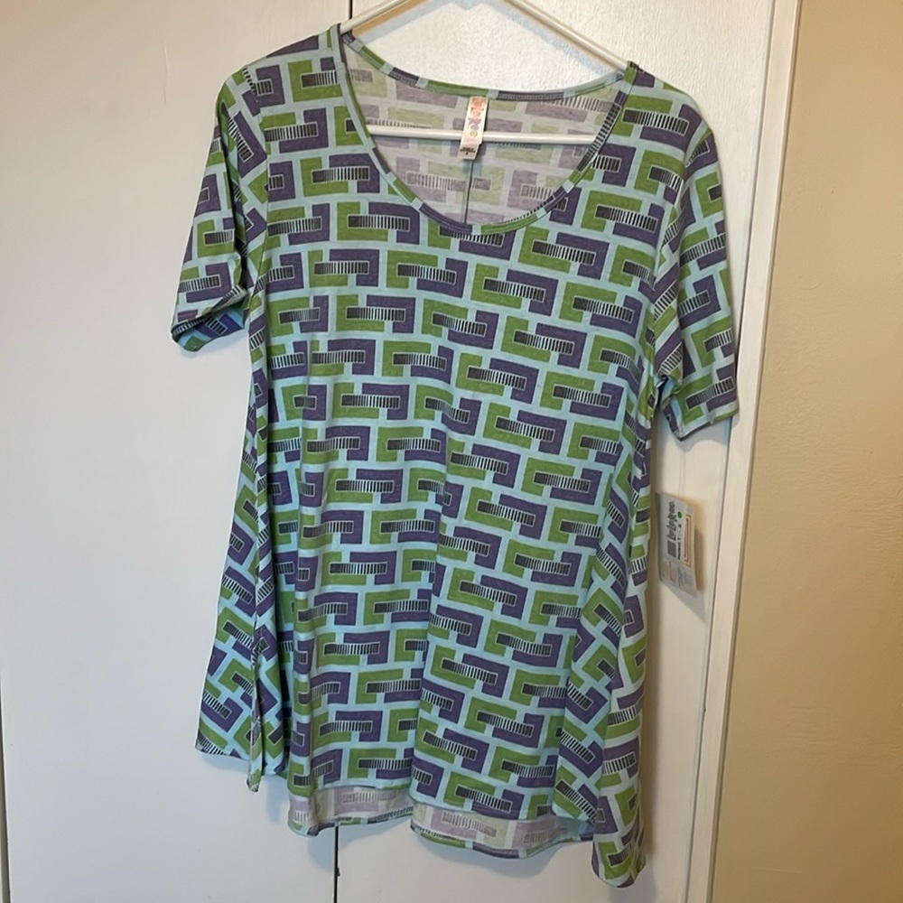 NWT perfect T size small